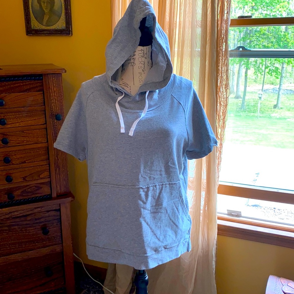 Fabletics Sweatshirt